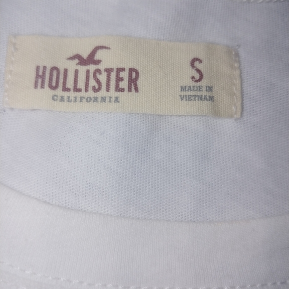 Ladies small Hollister tee shirt. - Picture 3 of 4
